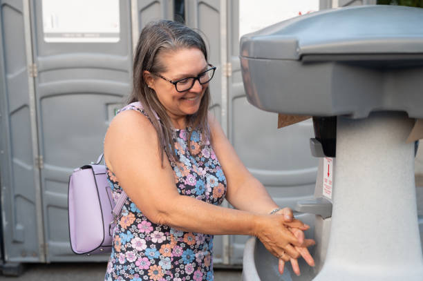 Best Porta potty delivery and setup  in Rochester, WI